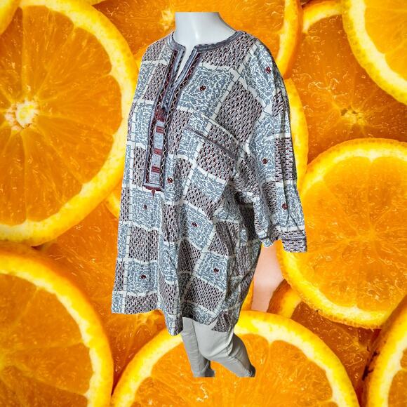 D.D. Africa Women's Geometric Embroidered Short Sleeve Blouse Size - Picture 7 of 8